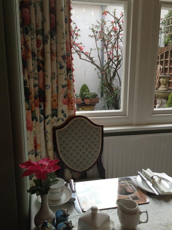 Brayscroft House Hotel Eastbourne Eksteriør billede